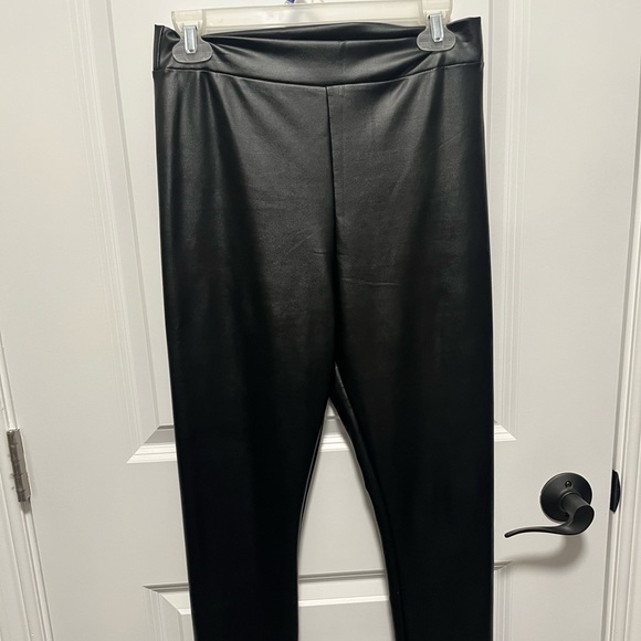 Leather leggings - Picture 2 of 2